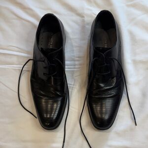 Kenneth Cole Black Oxford Shoes